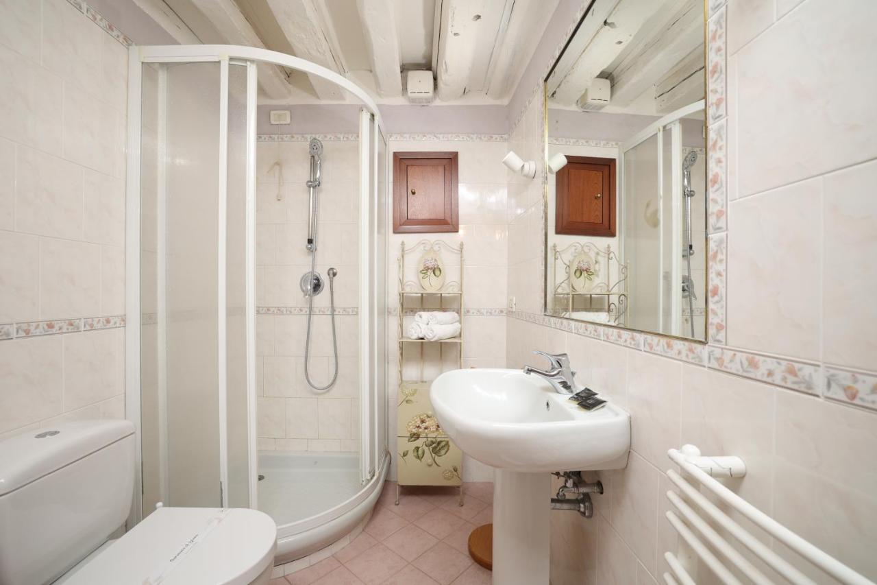 ונציה Appartamenti Superior In Via Garibaldi By Bricola Apartments מראה חיצוני תמונה